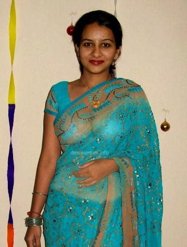 indian aunty show boobs|indian aunty show boobs Search